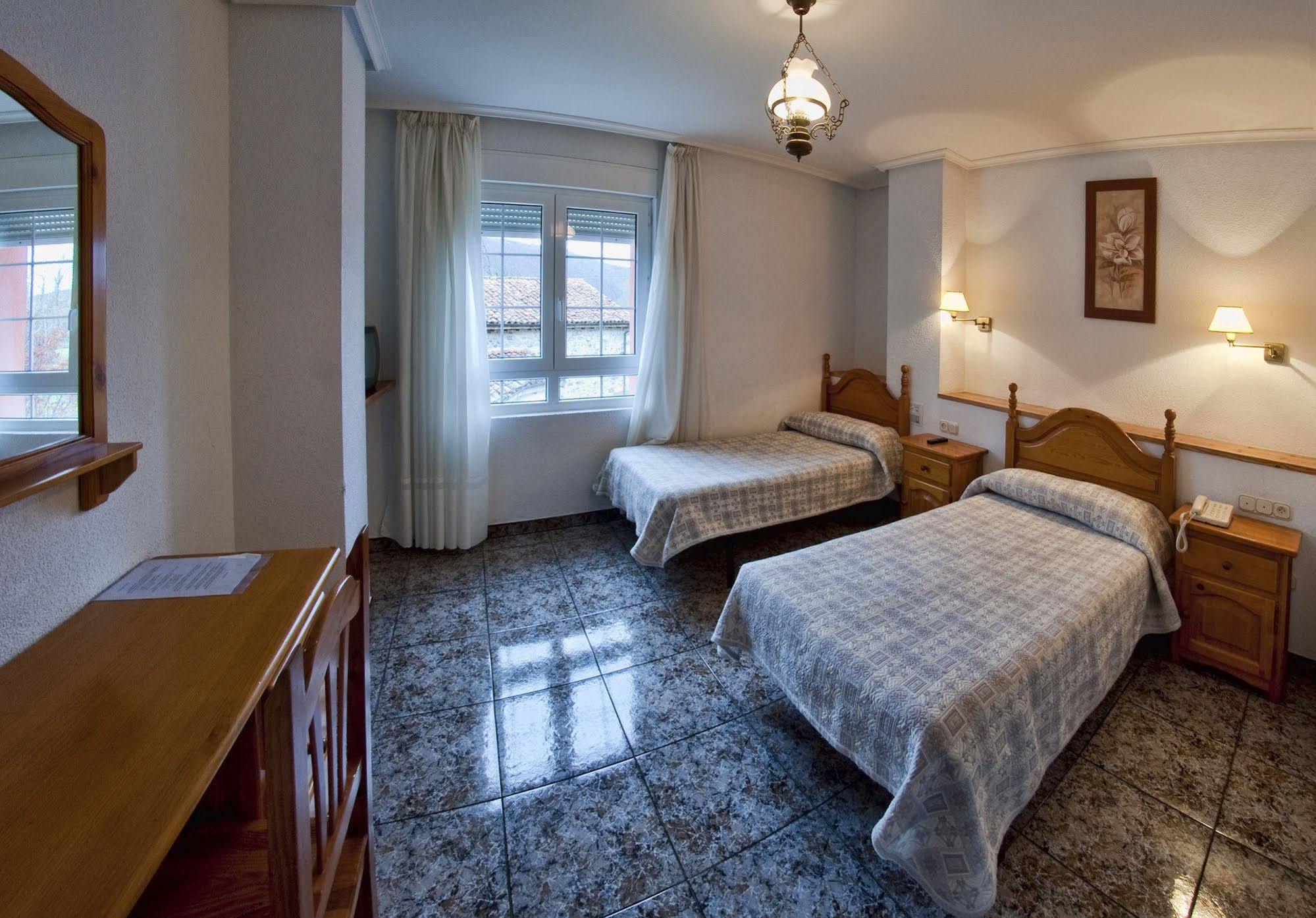 Tierra De La Reina Otel Boca de Huérgano Dış mekan fotoğraf