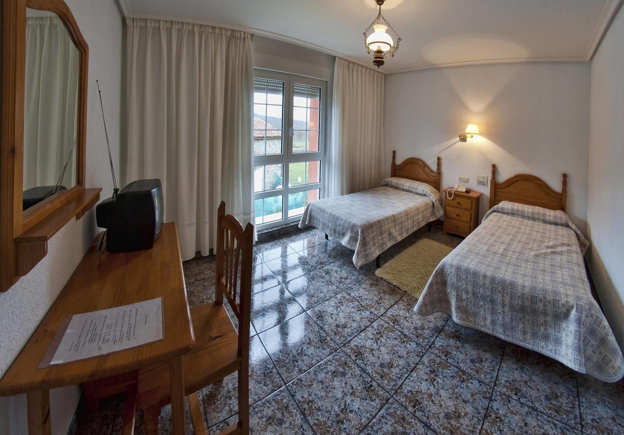 Tierra De La Reina Otel Boca de Huérgano Dış mekan fotoğraf